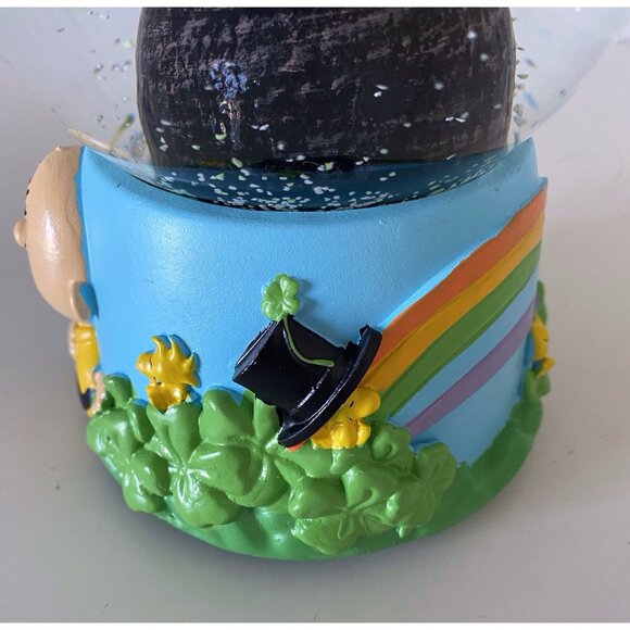 Peanuts Snoopy Woodstock Charlie Brown Musical Snow Globe St Patricks Day No Tag - Picture 5 of 15